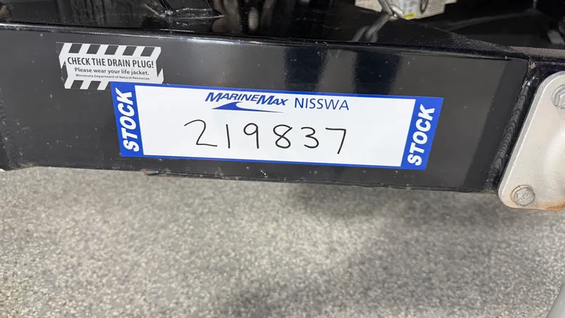 Slide: The Image of Malibu WAKESETTER 21 VLX 2012 - 112