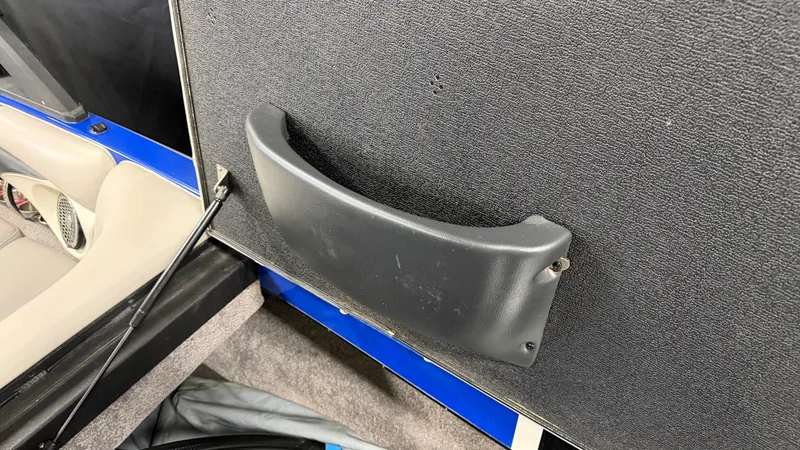 Slide: The Image of Malibu WAKESETTER 21 VLX 2012 - 21