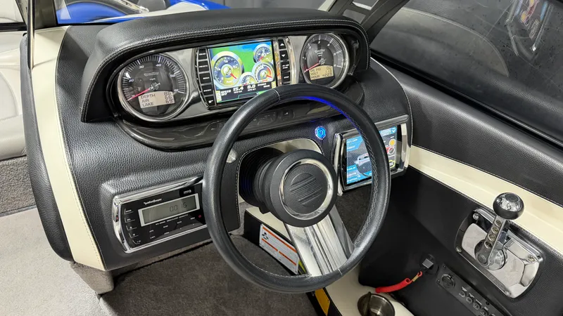 Slide: The Image of Malibu WAKESETTER 21 VLX 2012 - 59