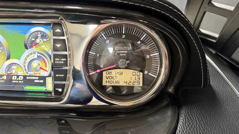 Slide: The Image of Malibu WAKESETTER 21 VLX 2012 - 62