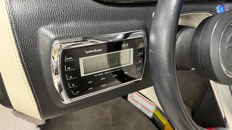 Slide: The Image of Malibu WAKESETTER 21 VLX 2012 - 65