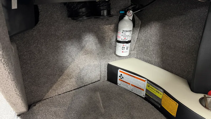 Slide: The Image of Malibu WAKESETTER 21 VLX 2012 - 67