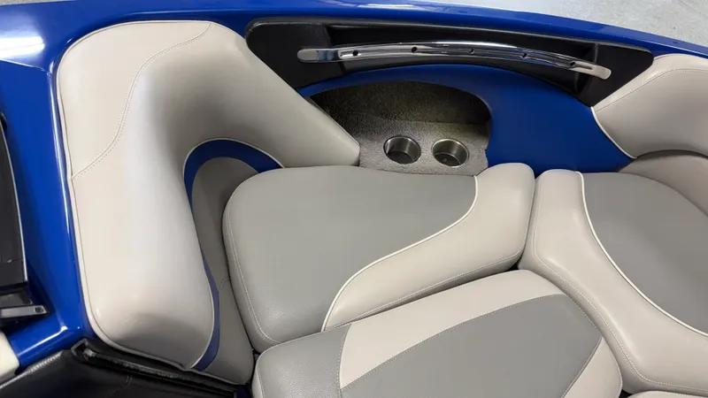 Slide: The Image of Malibu WAKESETTER 21 VLX 2012 - 75