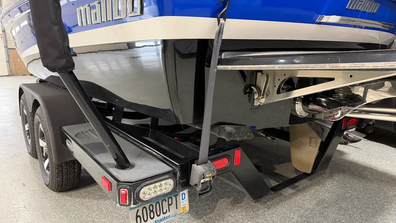 Slide: The Image of Malibu WAKESETTER 21 VLX 2012 - 90