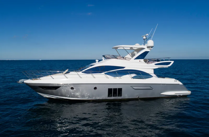 The Image of Azimut 54 FLY 2015 - undefined