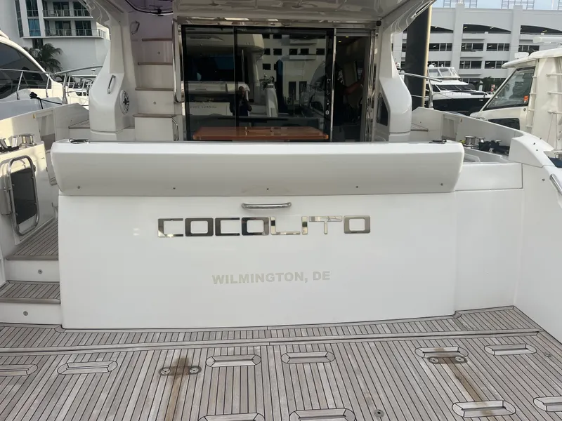 Slide: The Image of Azimut 54 FLY 2015 - 2