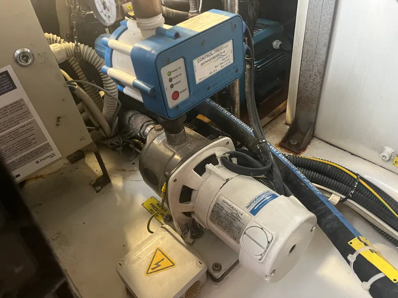 Slide: The Image of Azimut 54 FLY 2015 - 30