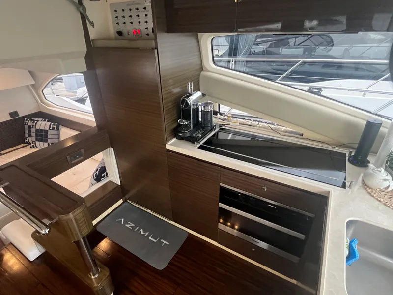 Slide: The Image of Azimut 54 FLY 2015 - 6