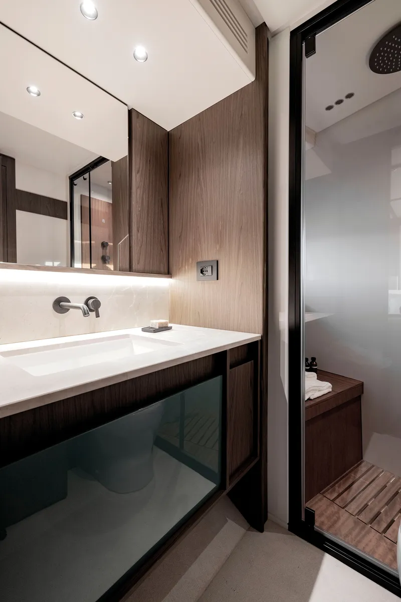 Slide: The Image of Azimut Fly 72 2026 - 59