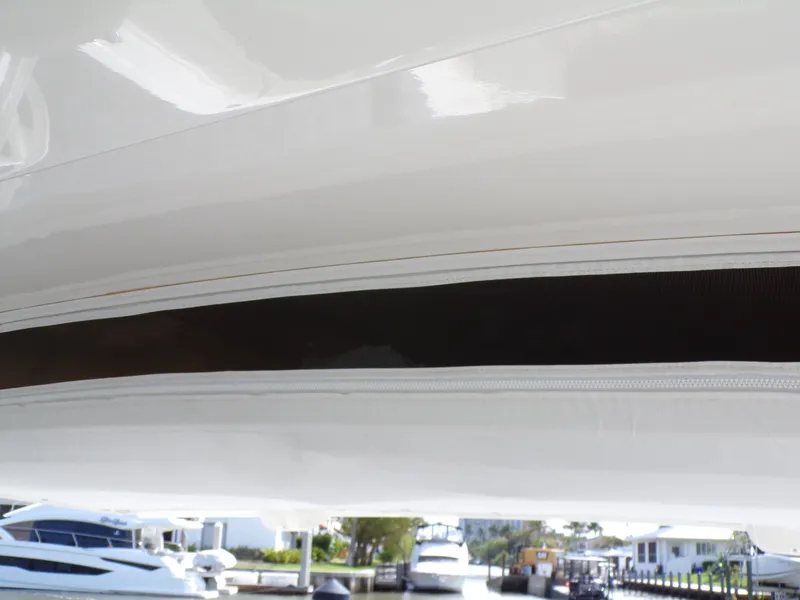 Slide: The Image of Boston Whaler 420 2018 - 32