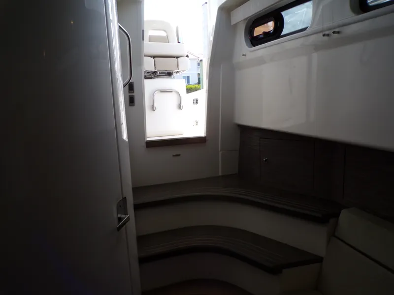 Slide: The Image of Boston Whaler 420 2018 - 62