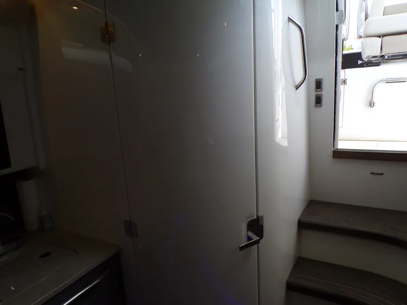 Slide: The Image of Boston Whaler 420 2018 - 63