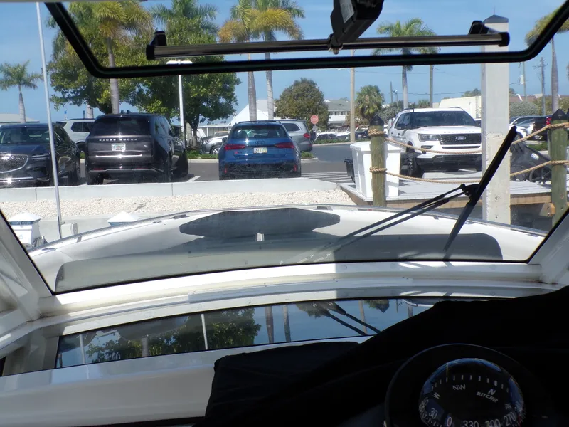 Slide: The Image of Boston Whaler 420 2018 - 68