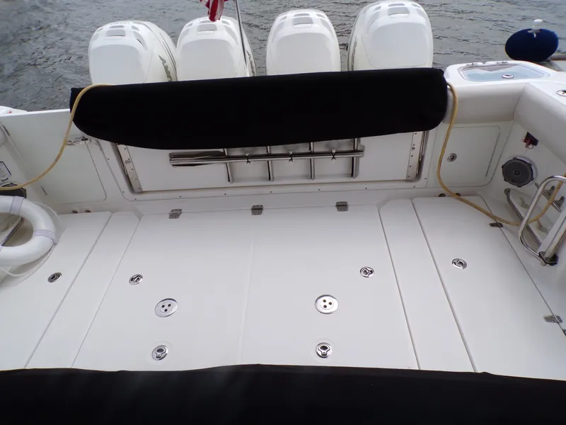 Slide: The Image of Boston Whaler 420 2018 - 73