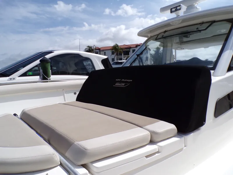 Slide: The Image of Boston Whaler 420 2018 - 87