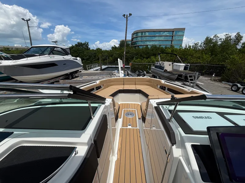 Slide: The Image of Sea Ray SLX 310 Outboard 2026 - 24