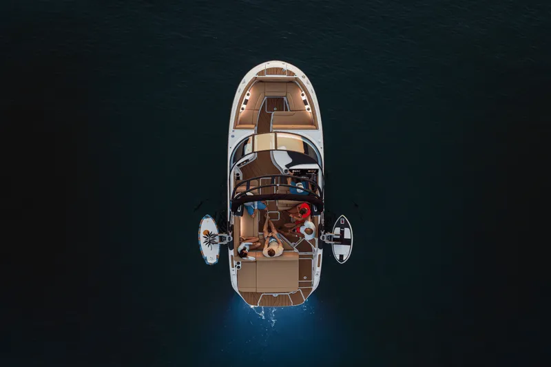 Slide: The Image of Sea Ray SDX 250 Surf 2026 - 14