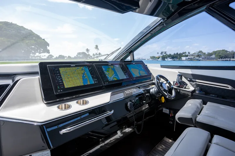 Slide: The Image of Cruisers 50 GLS 2024 - 20