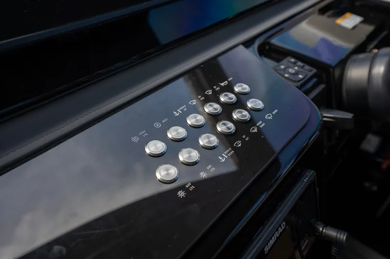Slide: The Image of Cruisers 50 GLS 2024 - 21