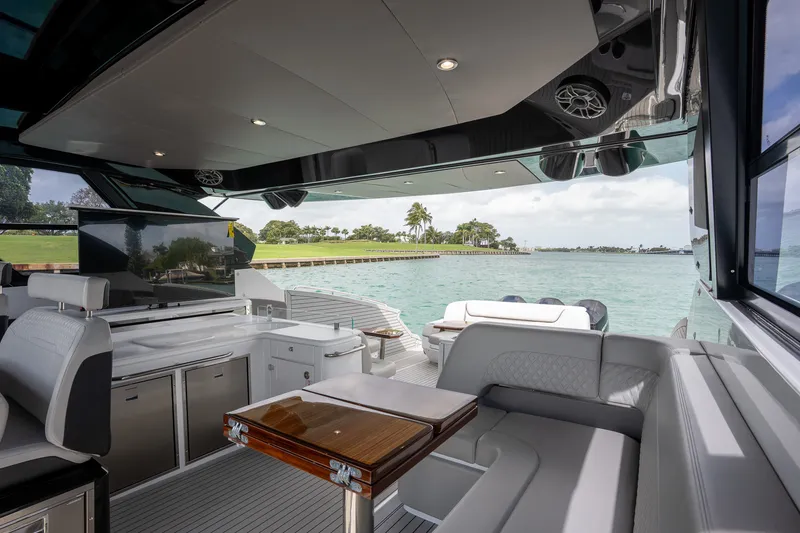 Slide: The Image of Cruisers 50 GLS 2024 - 26