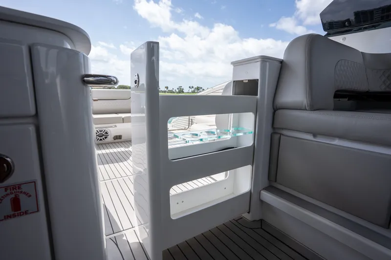 Slide: The Image of Cruisers 50 GLS 2024 - 33