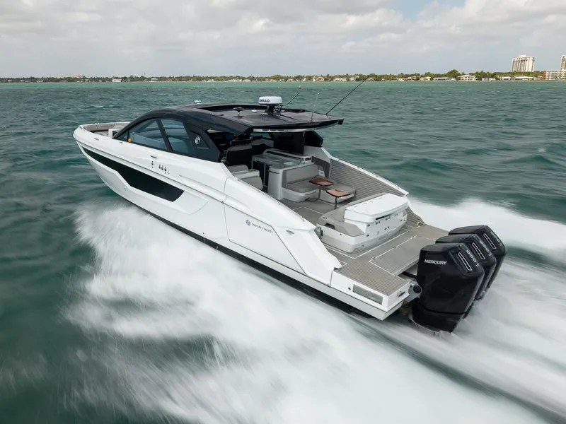 Slide: The Image of Cruisers 50 GLS 2024 - 8