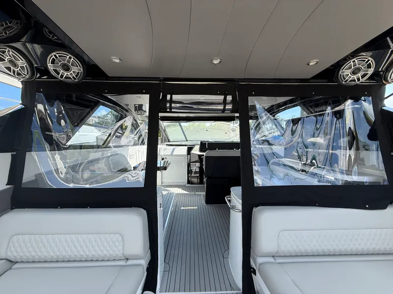 Slide: The Image of Cruisers 50 GLS Outboard 2024 - 11