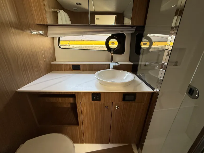 Slide: The Image of Cruisers 50 GLS Outboard 2024 - 53