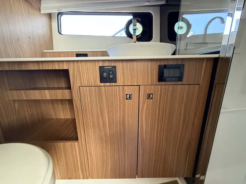 Slide: The Image of Cruisers 50 GLS Outboard 2024 - 55