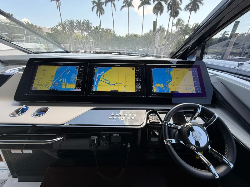 Slide: The Image of Cruisers 50 GLS Outboard 2024 - 60