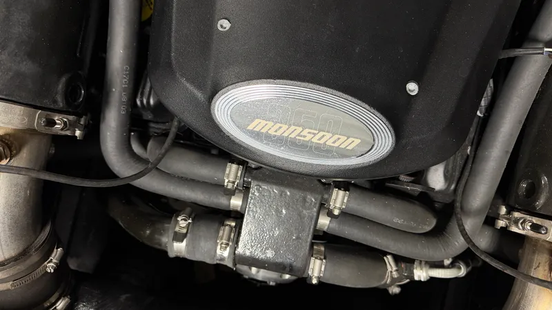 Slide: The Image of Malibu WAKESETTER VTX 2012 - 22