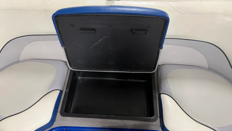 Slide: The Image of Malibu WAKESETTER VTX 2012 - 27