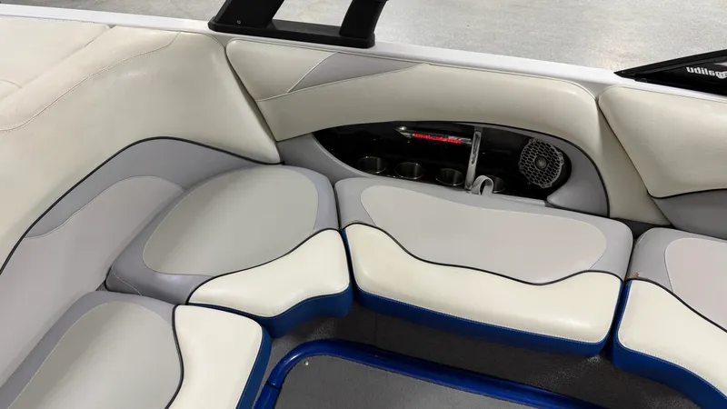 Slide: The Image of Malibu WAKESETTER VTX 2012 - 36