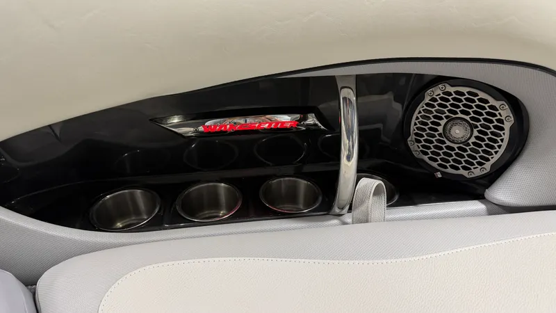 Slide: The Image of Malibu WAKESETTER VTX 2012 - 41