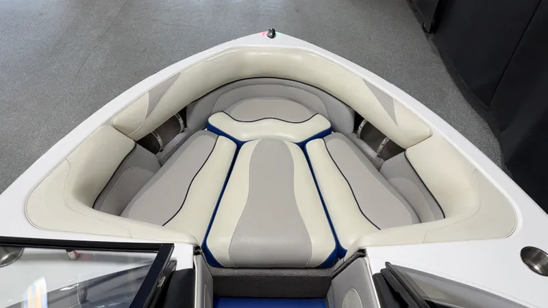 Slide: The Image of Malibu WAKESETTER VTX 2012 - 67