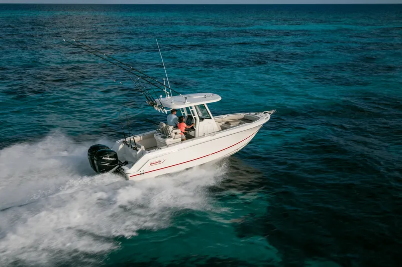 Slide: The Image of Boston Whaler 250 Outrage 2026 - 35