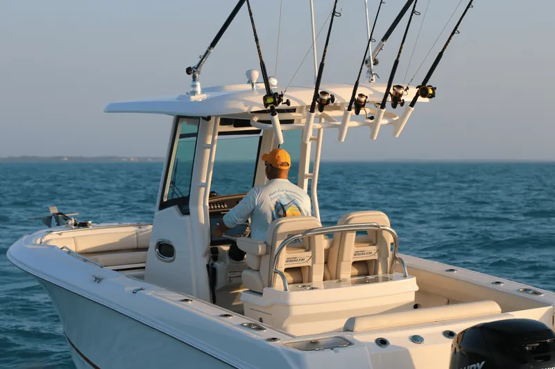 Slide: The Image of Boston Whaler 250 Outrage 2026 - 59