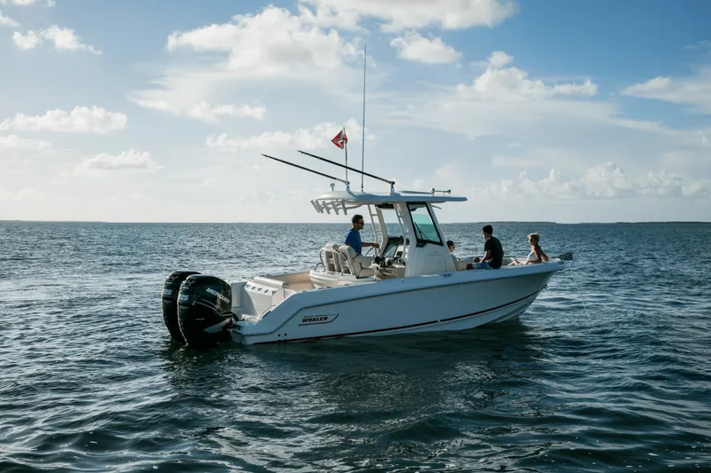 Slide: The Image of Boston Whaler 250 Outrage 2026 - 62