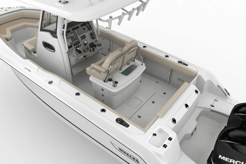 Slide: The Image of Boston Whaler 250 Outrage 2026 - 70