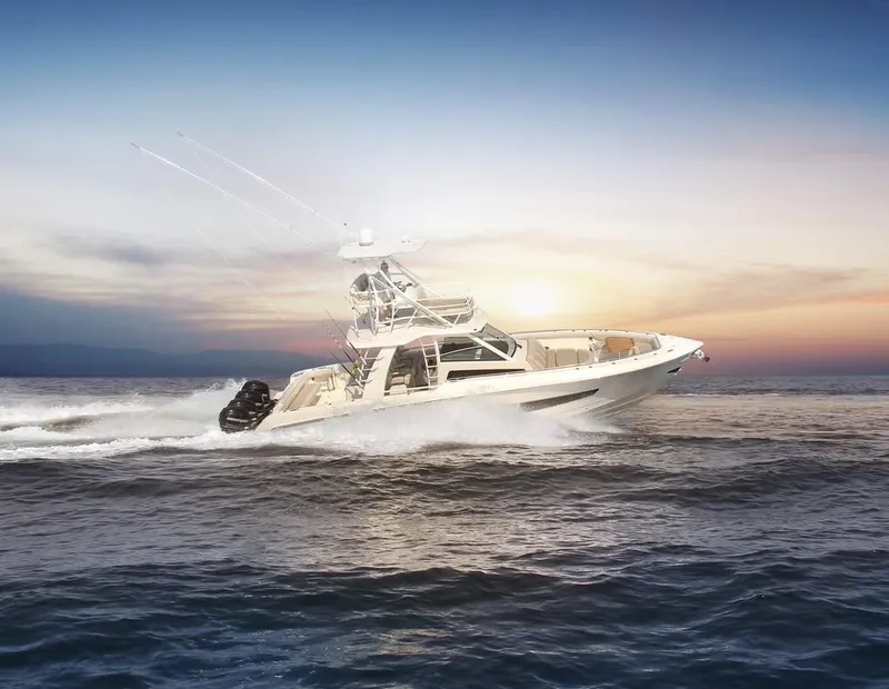 Slide: The Image of Boston Whaler 420 Outrage 2026 - 59