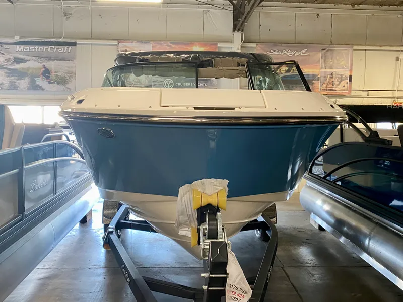 The Image of Sea Ray SDX 230 2026 - 0