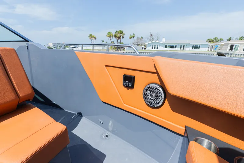 Slide: The Image of Cruisers 34 GLS OB 2024 - 14