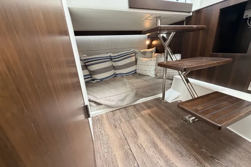 Slide: The Image of Cruisers 34 GLS OB 2024 - 23