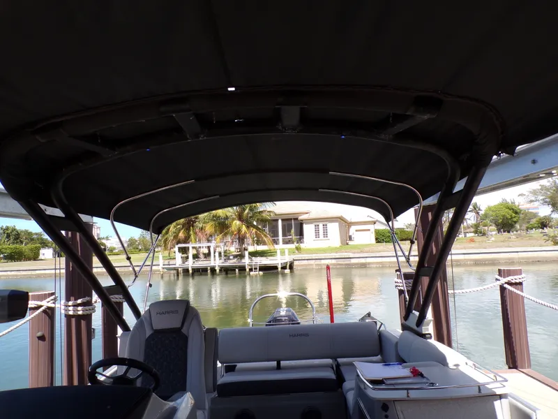 Slide: The Image of Harris GRAND MARINER 23 2022 - 17