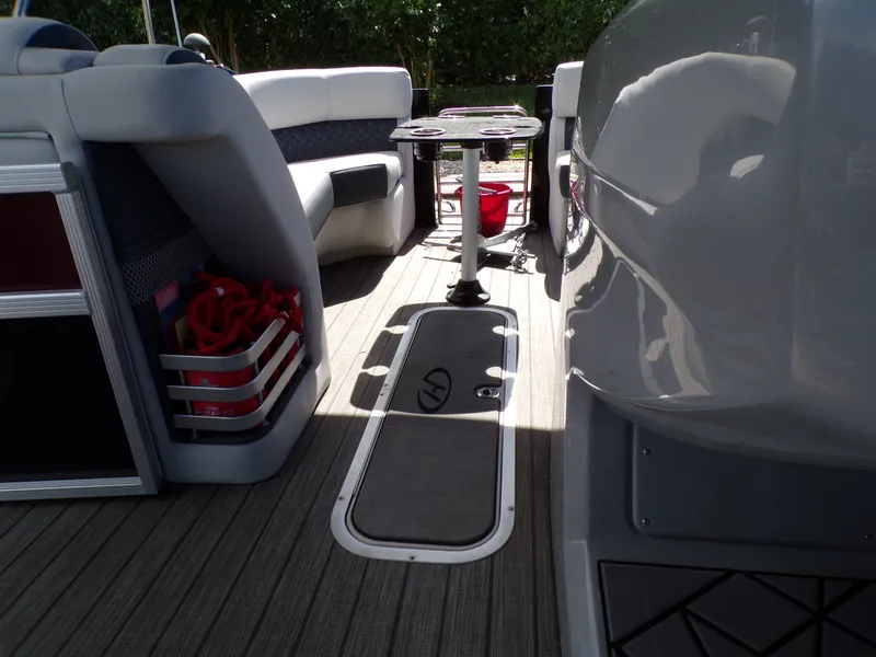 Slide: The Image of Harris GRAND MARINER 23 2022 - 51