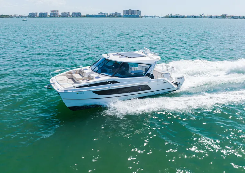 Slide: The Image of Aquila 36 SPORT 2019 - 10