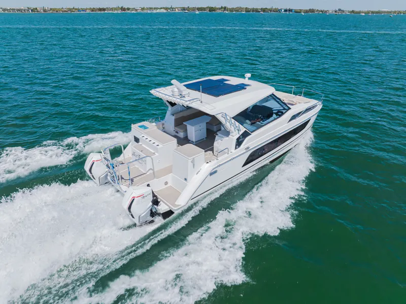 Slide: The Image of Aquila 36 SPORT 2019 - 6