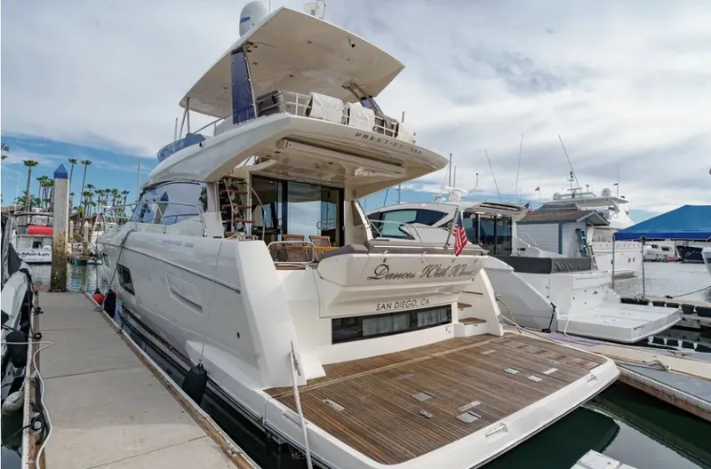 Slide: The Image of Prestige 560 2018 - 2