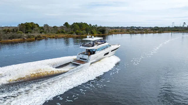 Slide: The Image of Prestige 560 2018 - 39