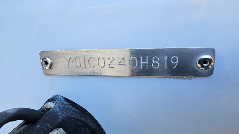 Slide: The Image of Sailfish 275 DC 2019 - 32